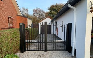 portail ajouré battant