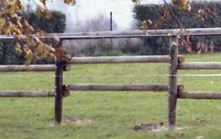 clôture de style ranch