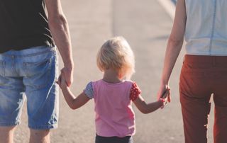 promenade parents et enfant