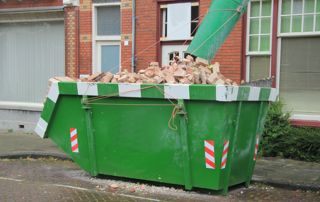 container pour déchets de construction